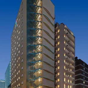 新大阪萨拉萨酒店 4* 大阪