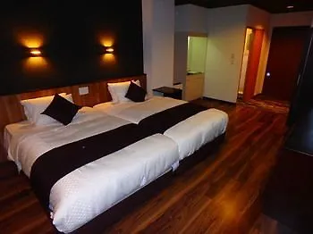 Livemax Resort Hakone Ashinoko 3*,